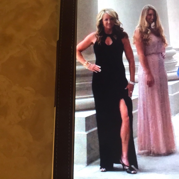 Cache Dress - Picture 7 of 7